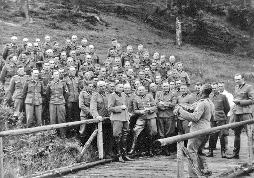 Grup de soldats